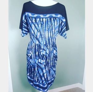BCBGMaxAzria Patterned Short Sleeve Dress